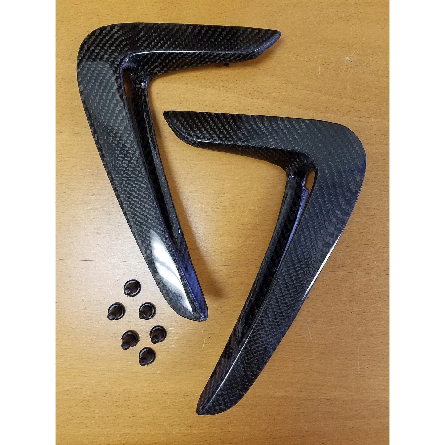 Fender Side Air Duct Vent Molding - F3X 4-series