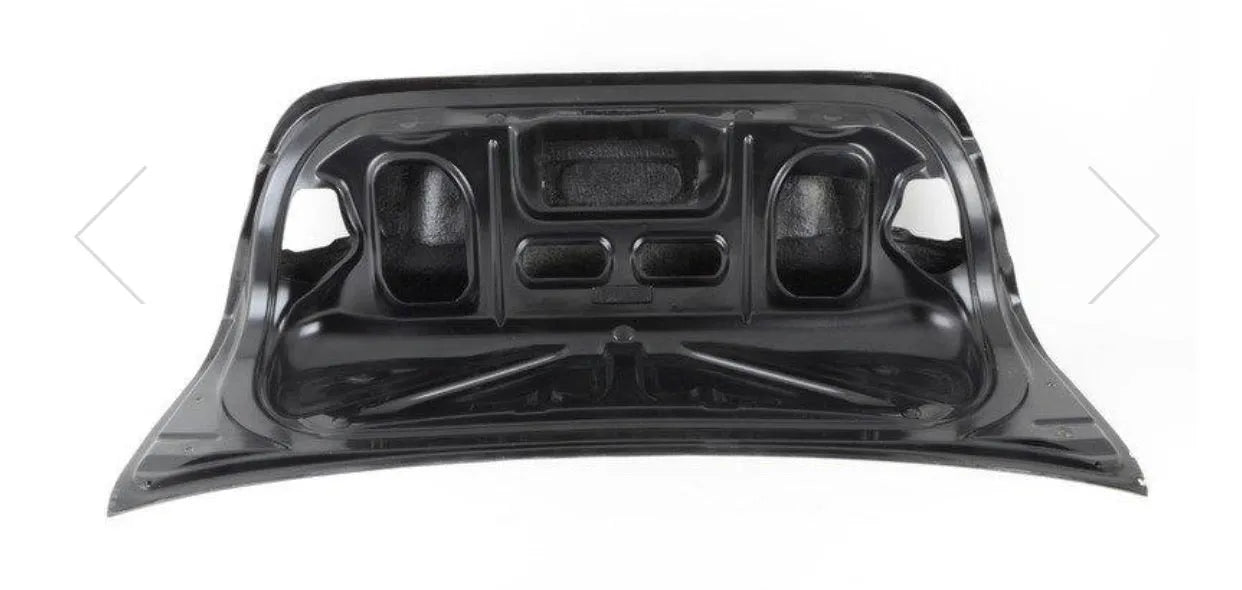 E90 CSL CARBON FIBER TRUNK