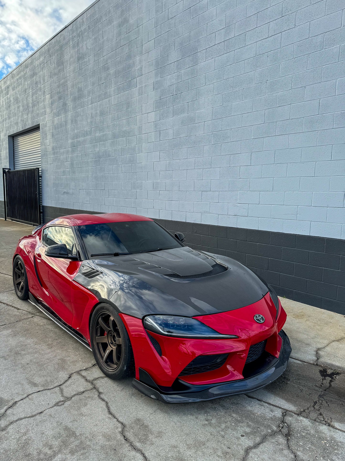 A90 SAYBER FENDERS CARBON