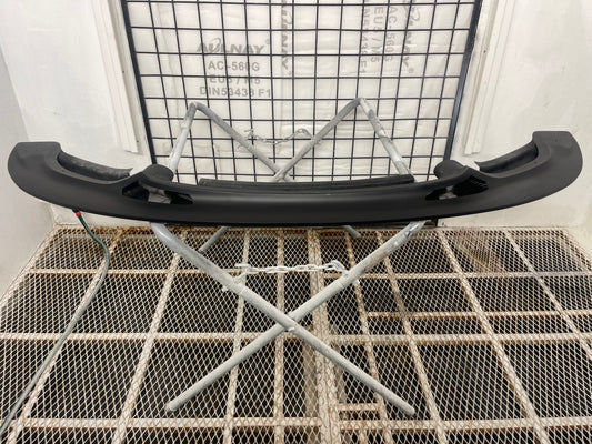 F8X GT4 Style Carbon fiber front lip