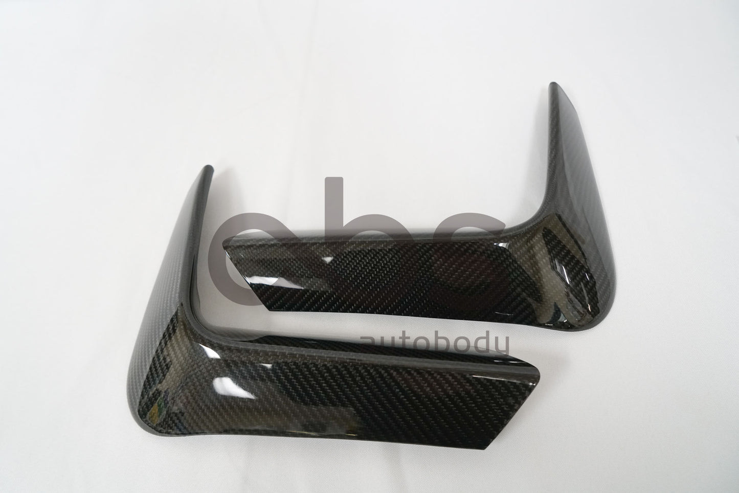 F8X REAR CARBON FIBER BUMPER SPLITTERS