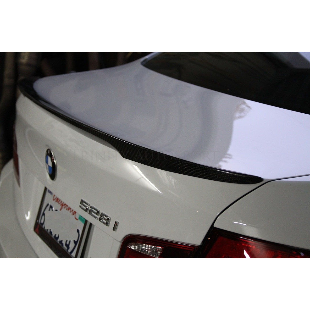 BMW F10 PERFORMANCE STYLE CARBON FIBER SPOILER