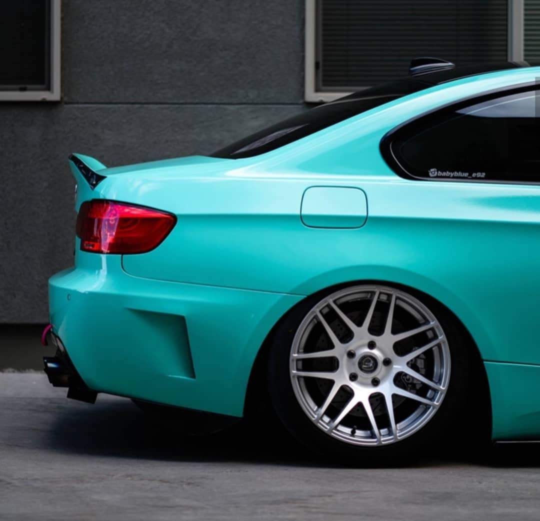 E92 MSPORT REAR BUMPER WITH INTEGRATED VENTS