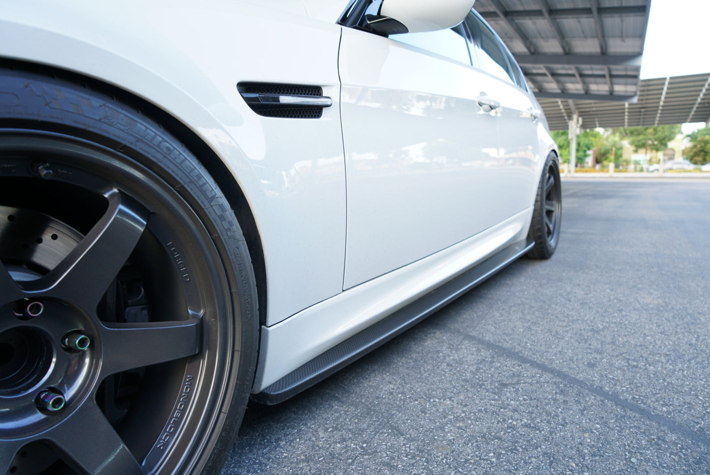 ESV2 E9XM3 side skirt extensions