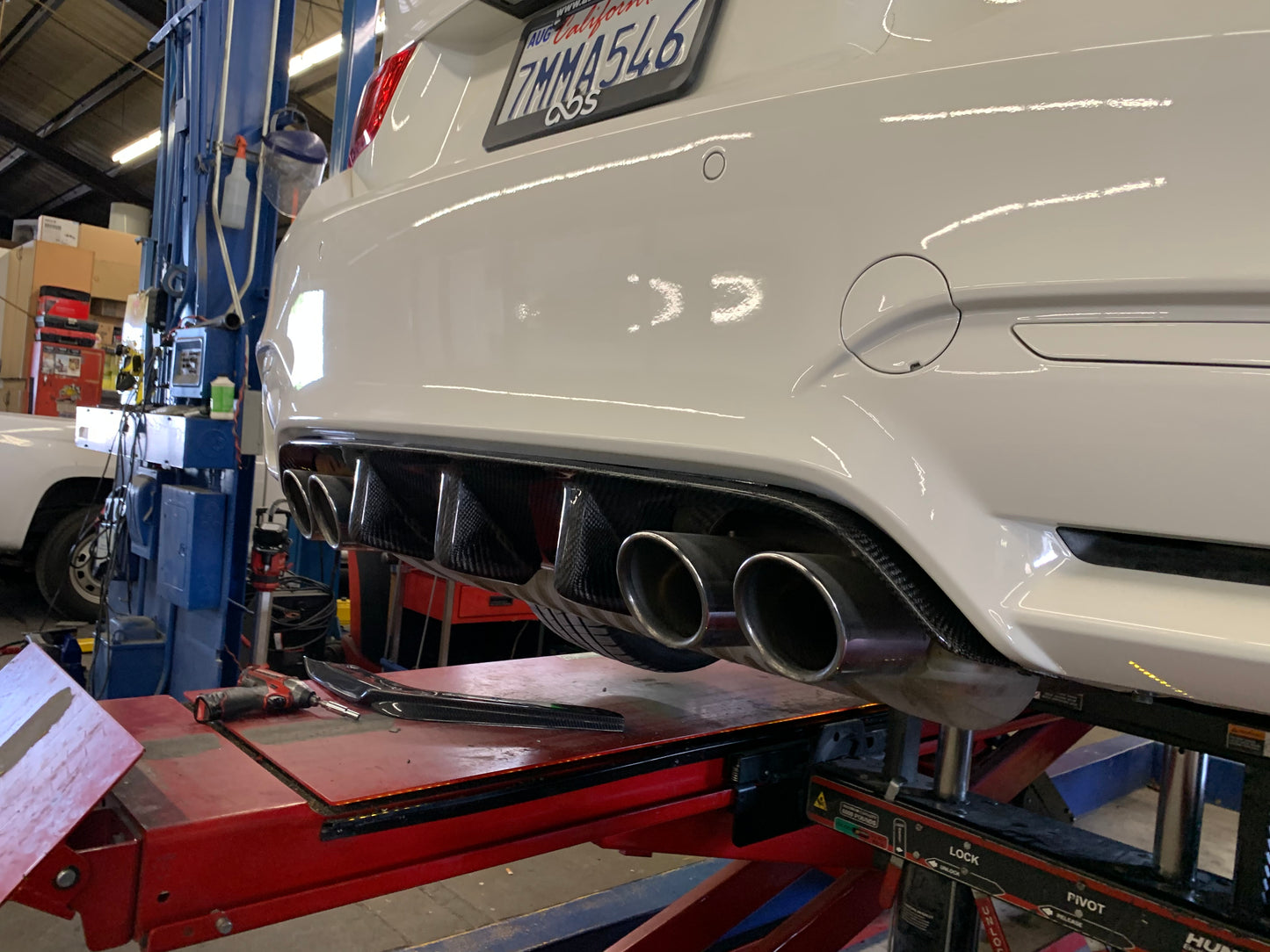 M Performance Large-Fin Style Rear Diffuser