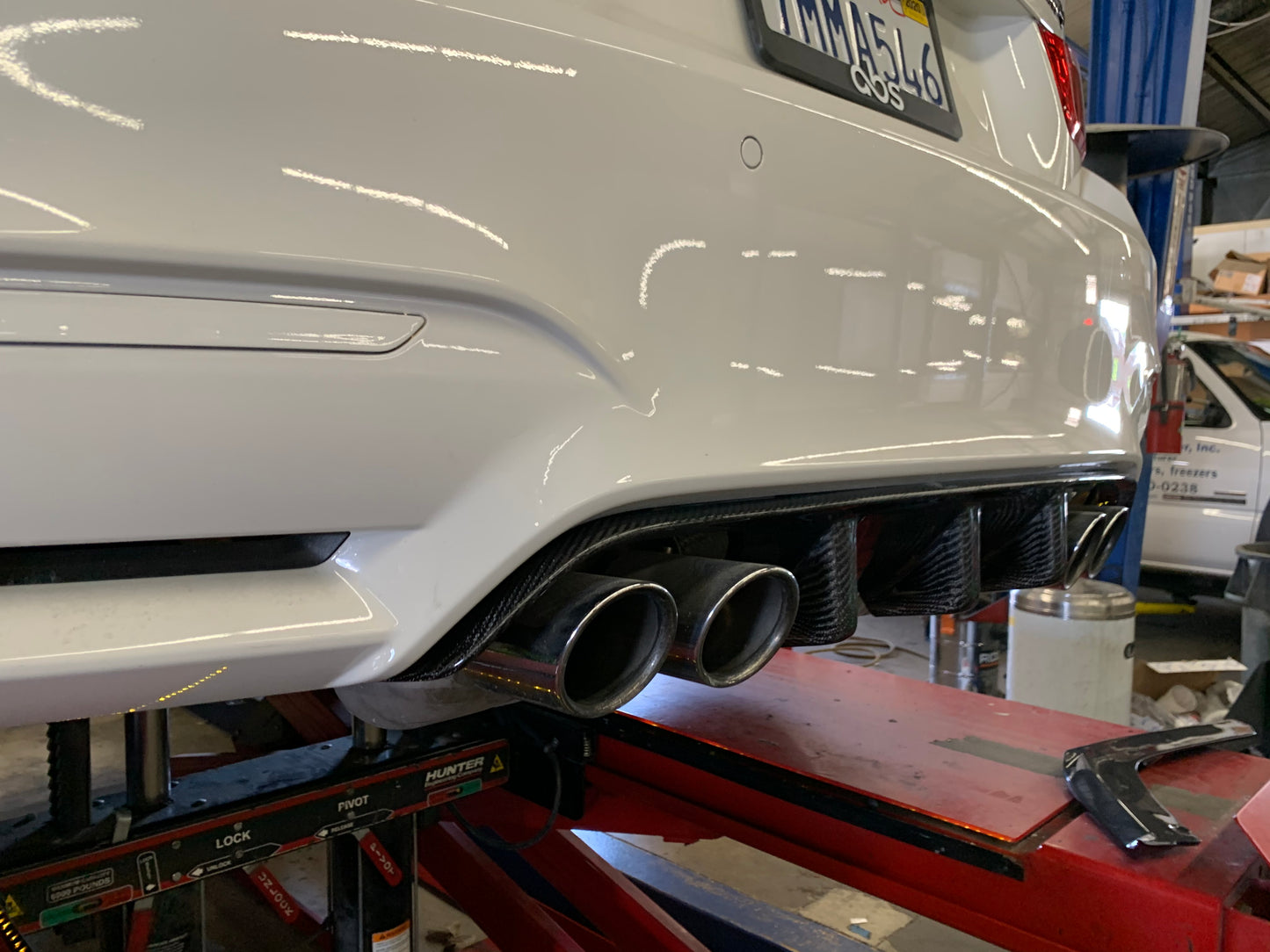 M Performance Large-Fin Style Rear Diffuser