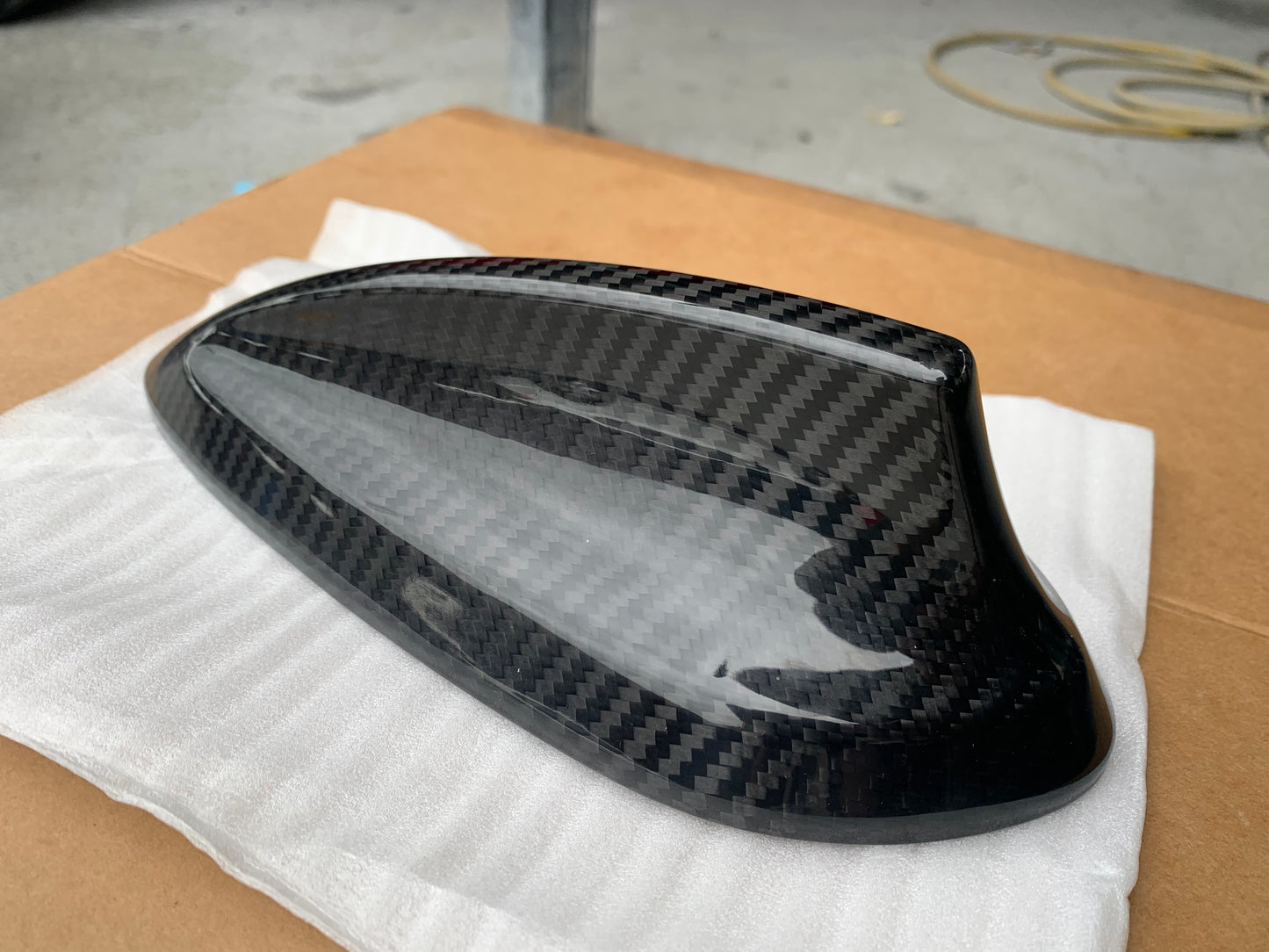 F SERIES CARBON FIBER ANTENNA COVER