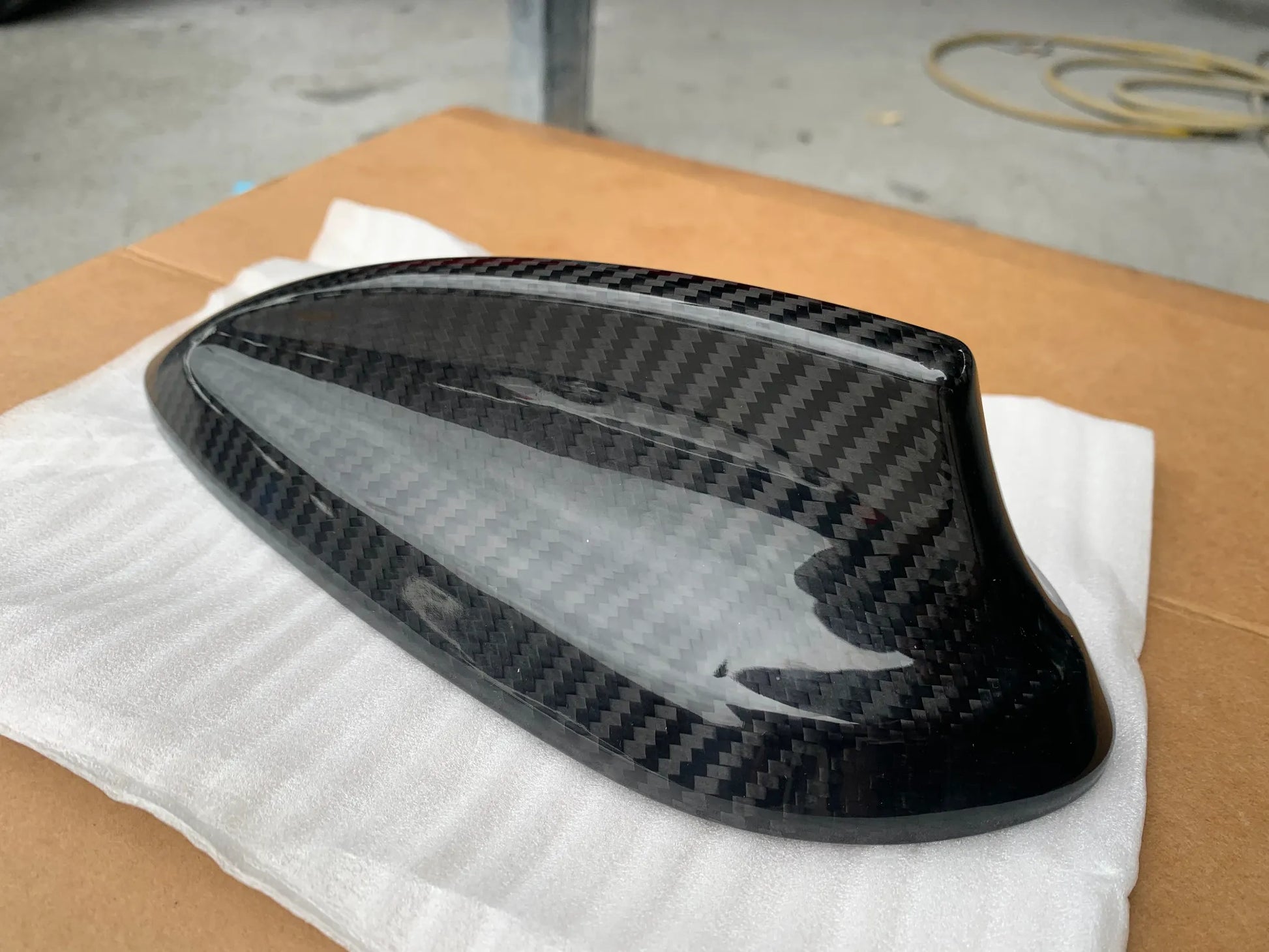 F SERIES CARBON FIBER ANTENNA COVER