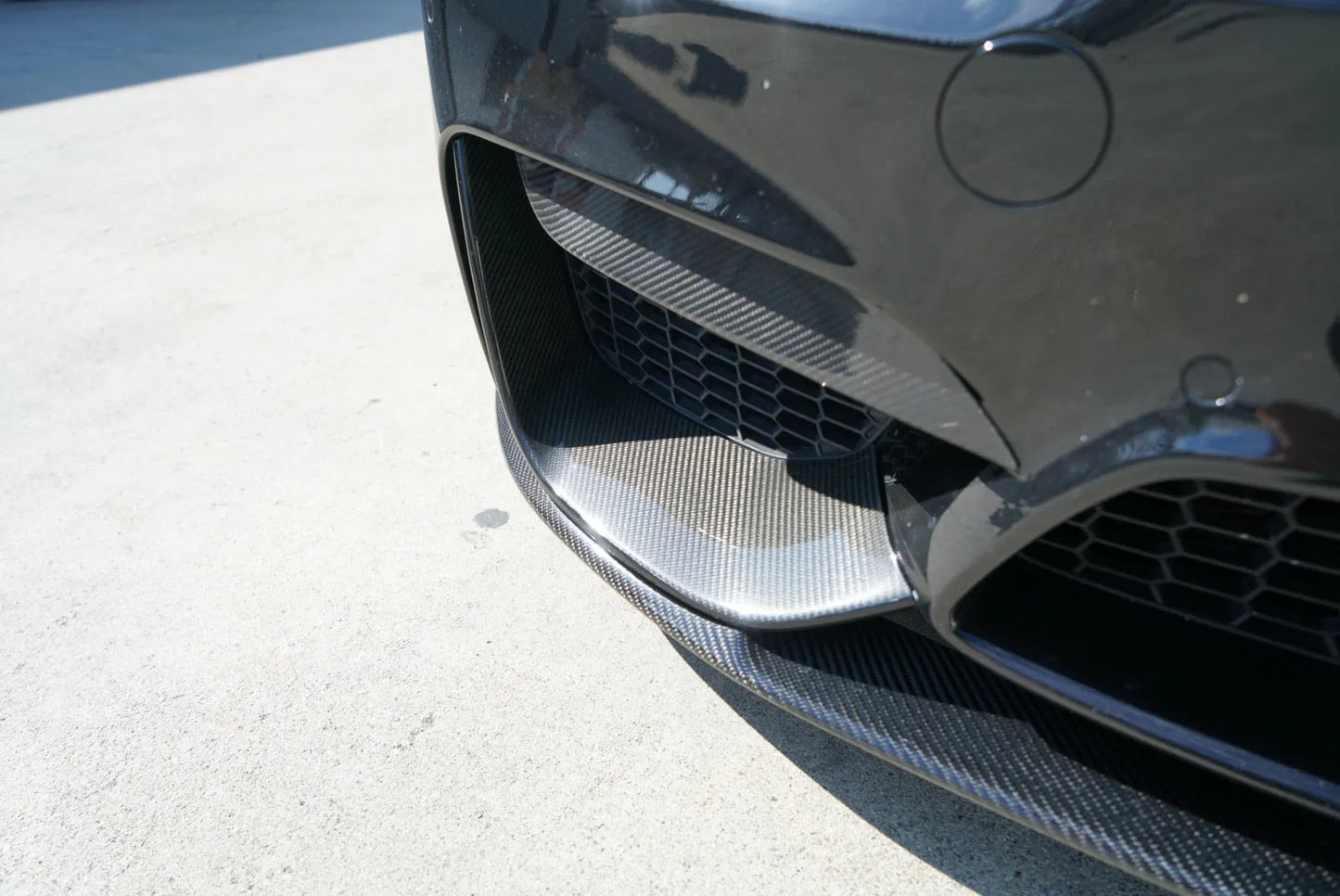 F8X M3 M4 3PC MPERFORMANCE LIP