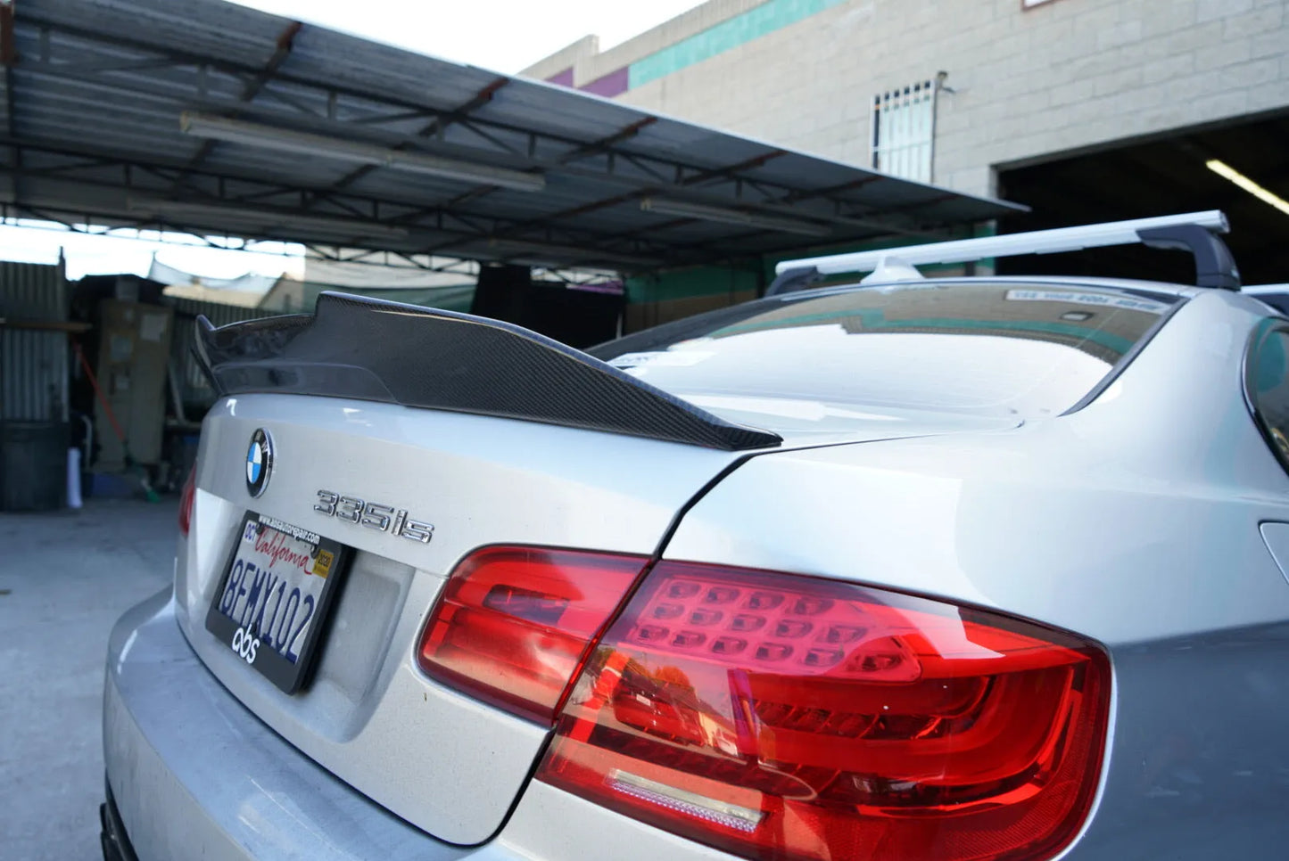 E92 V2 Carbon fiber Spoiler