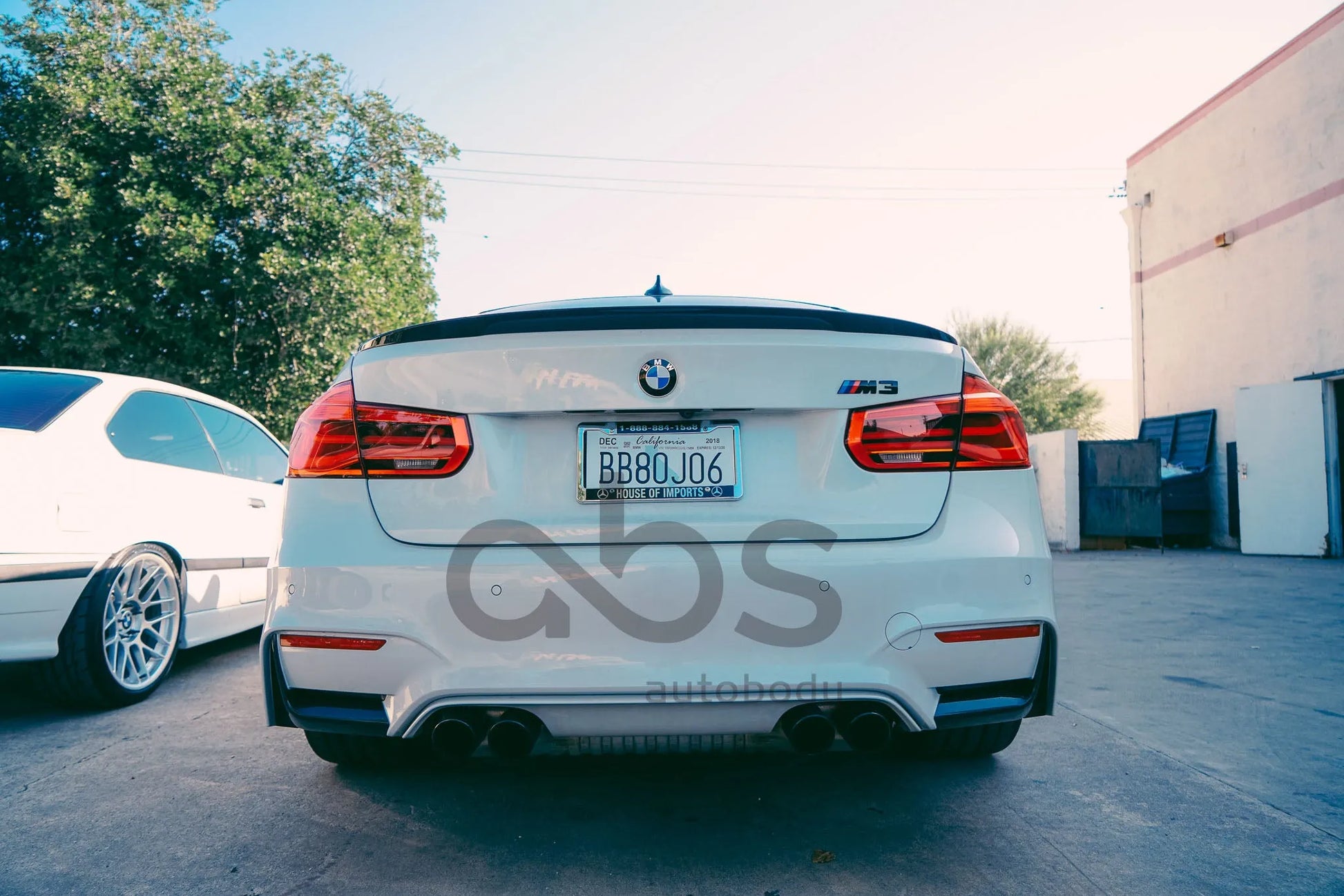 F8X REAR CARBON FIBER BUMPER SPLITTERS