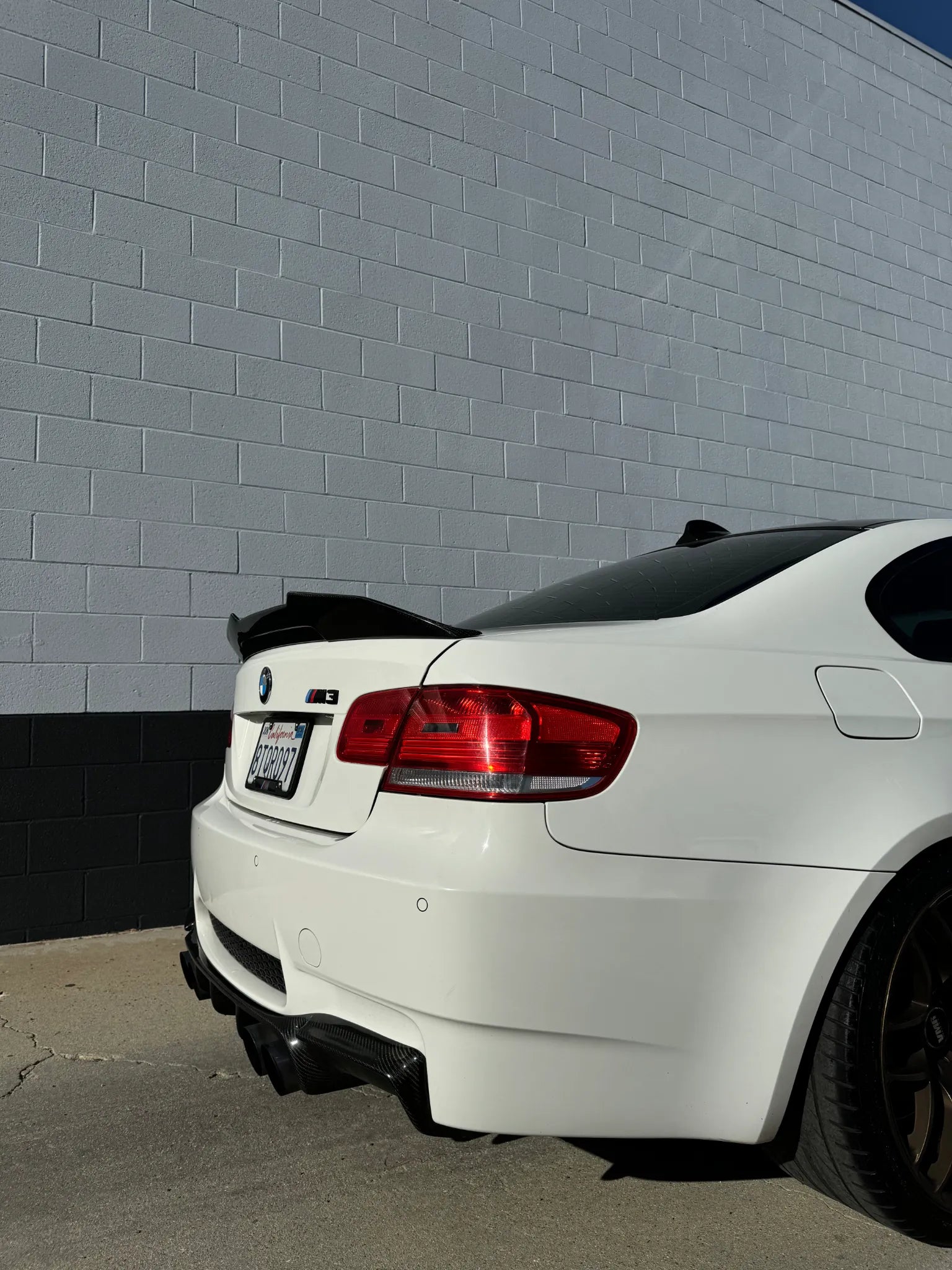E90/E92 V2 STYLE SPOILER