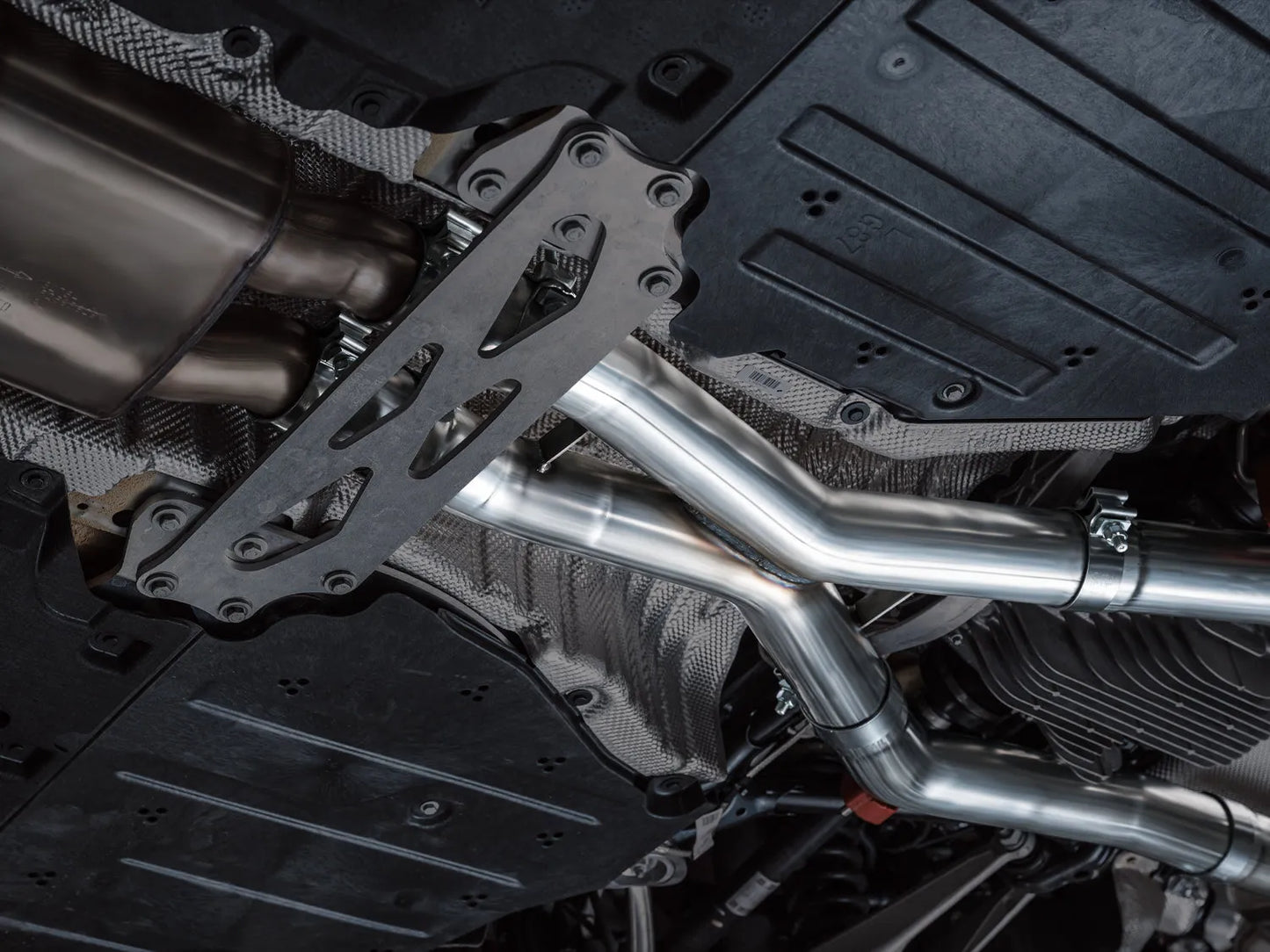 AWE Tuning Track Edition Exhaust Chrome Silver Tips for 23-24 BMW G87 M2 (3020-42487)