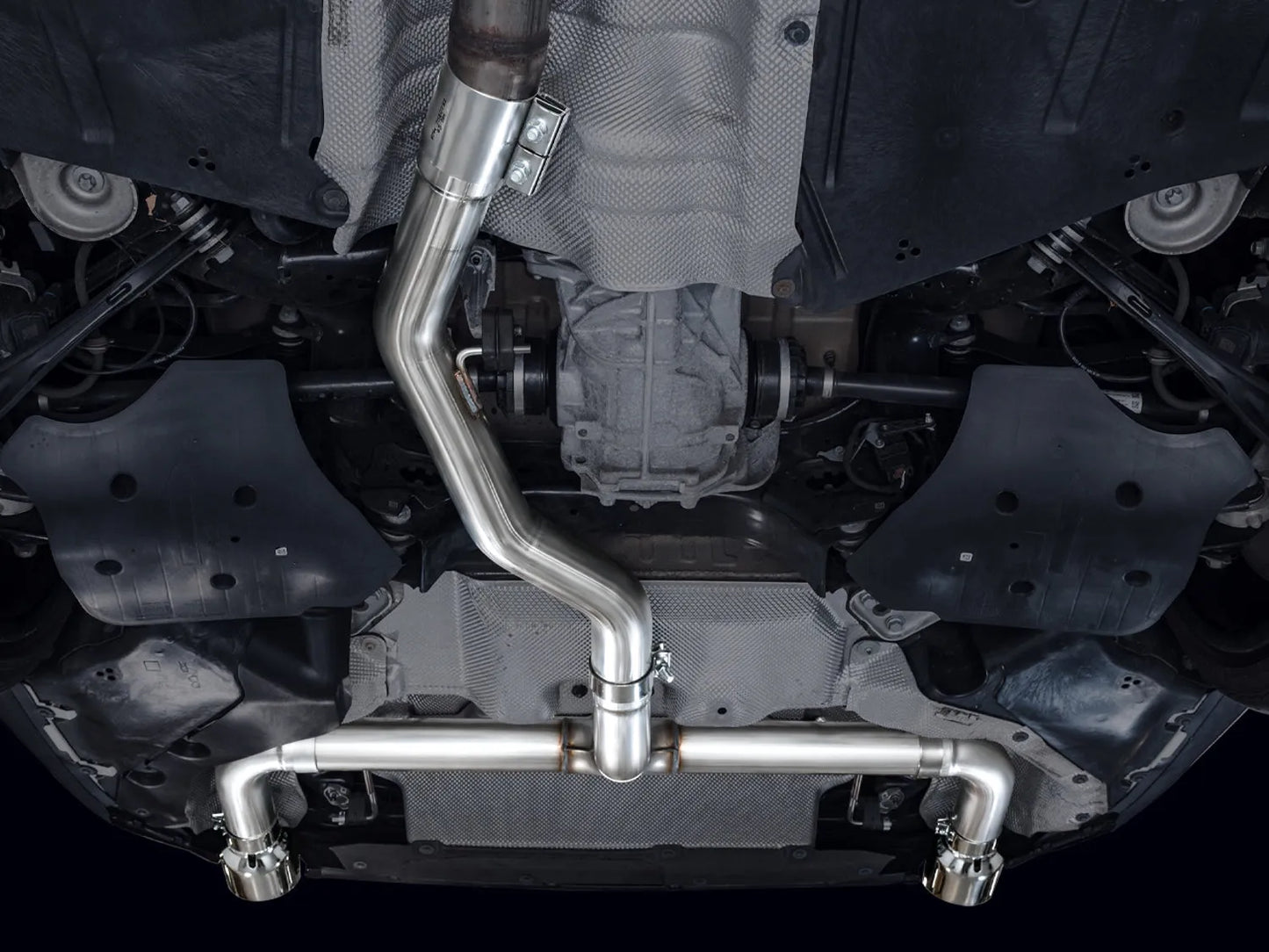 AWE Tuning G2X Touring Axle Back Exhaust | BMW 330i / 430i (3015-32429)