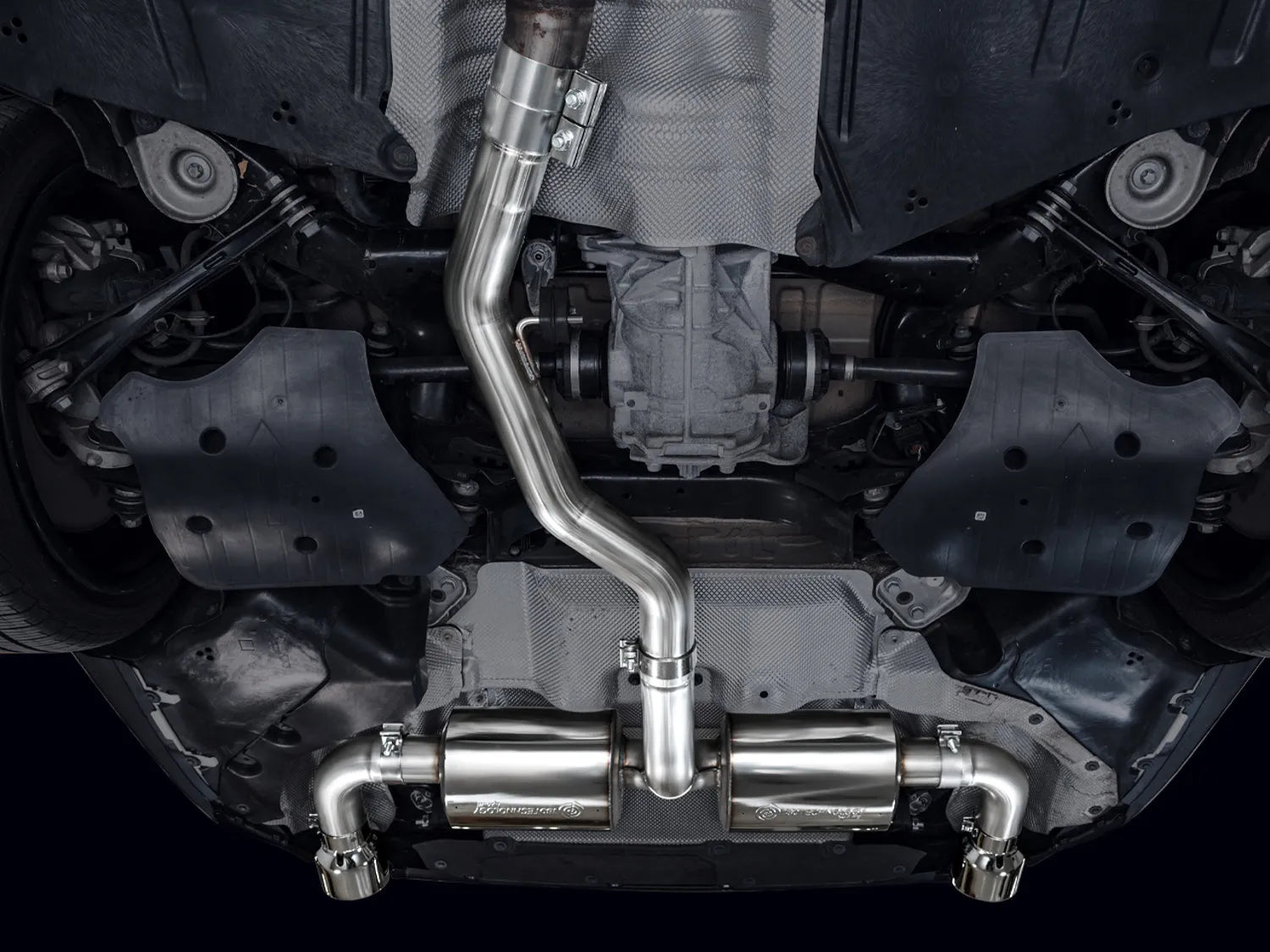 AWE Tuning G2X Touring Axle Back Exhaust | BMW 330i / 430i (3015-32429)