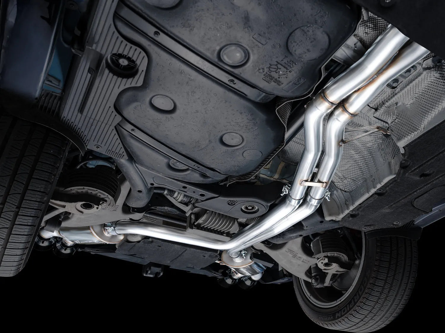 AWE Touring Catback Exhaust w/ Chrome Tips | Porsche Macan 2.9TT (22+)(3015-42952)