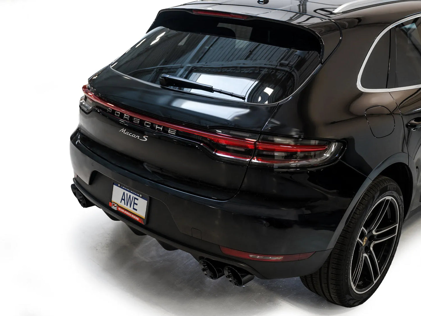 AWE Tuning Touring Catback Exhaust | Porsche Macan 19-21 3.0T/2.9TT (3015-43951)