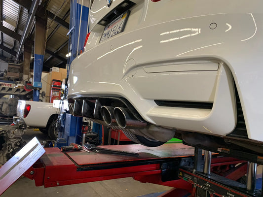 M Performance Large-Fin Style Rear Diffuser