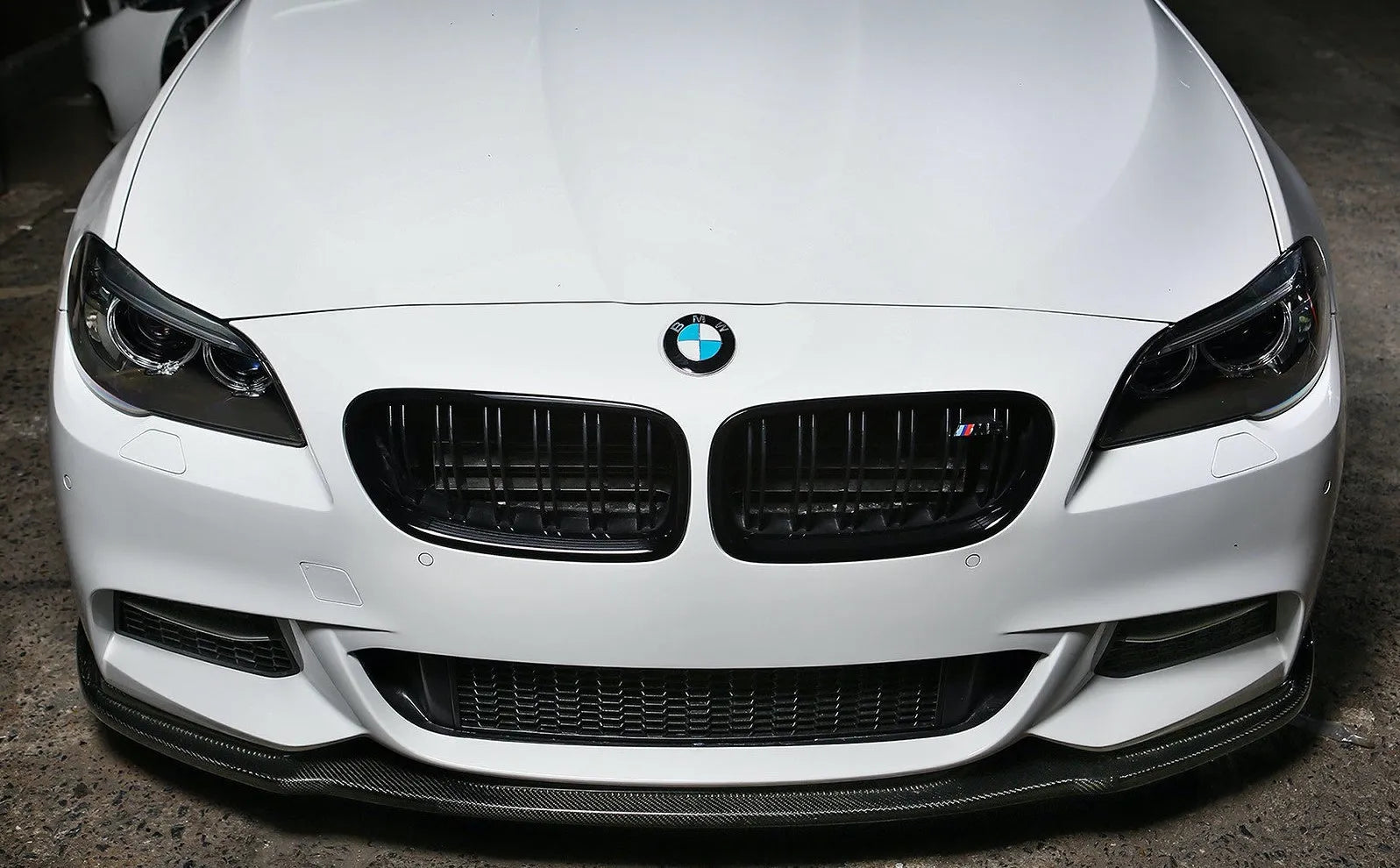 BMW F10 5-SERIES CARBON FIBER COMPETITION STYLE FRONT LIP