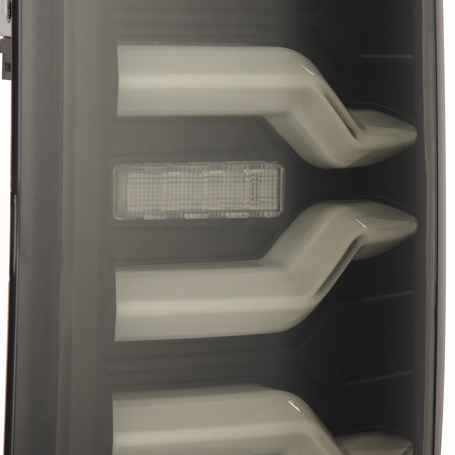 AlphaRex 02-06 Dodge Ram 1500/03-06 Dodge Ram 2500+3500 Luxx-Series LED Tail Lights (Pair) Black
