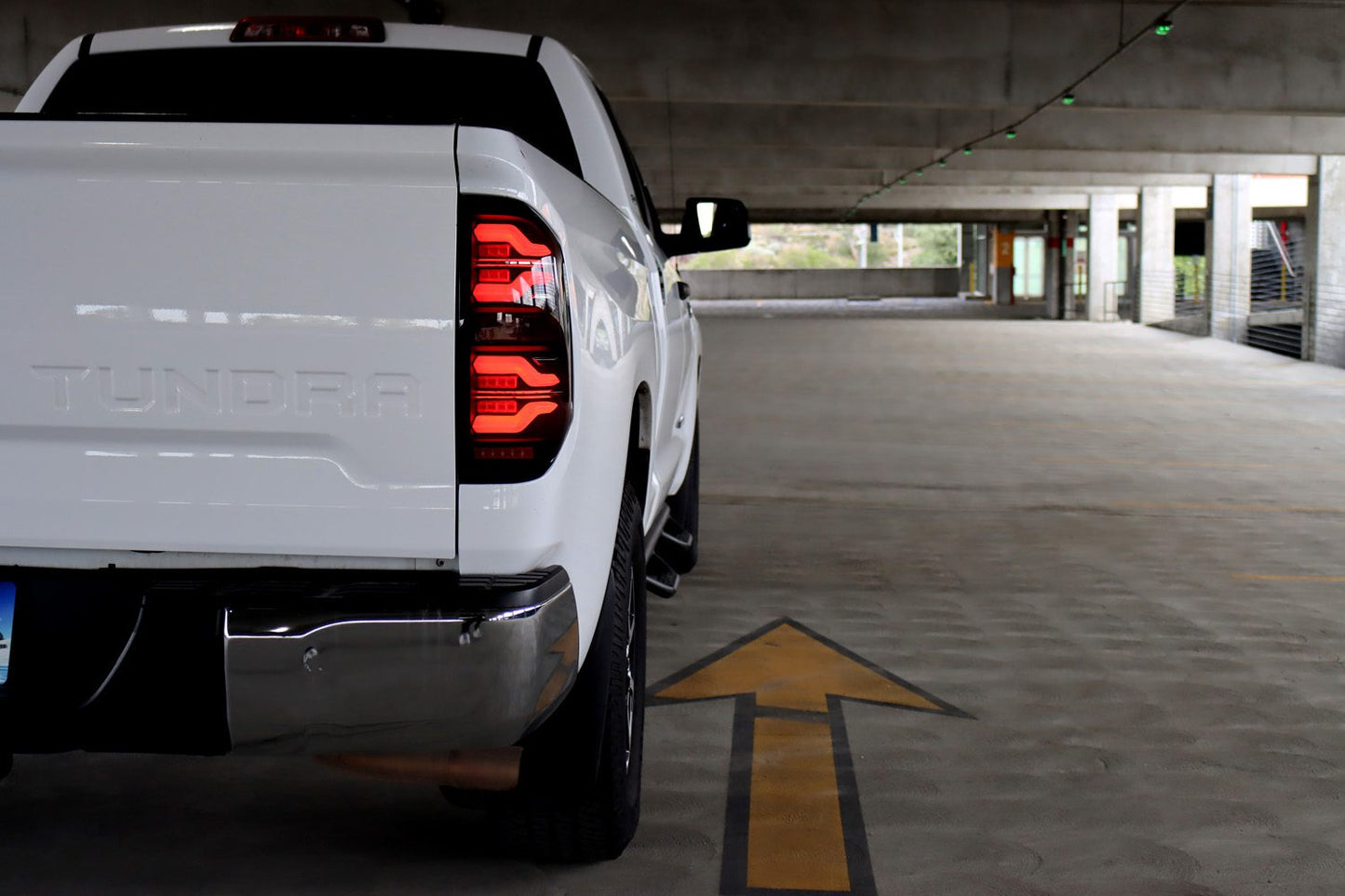 AlphaRex 14-21 Toyota Tundra LUXX LED Taillights Black/Red w/Activ Light/Seq Signal