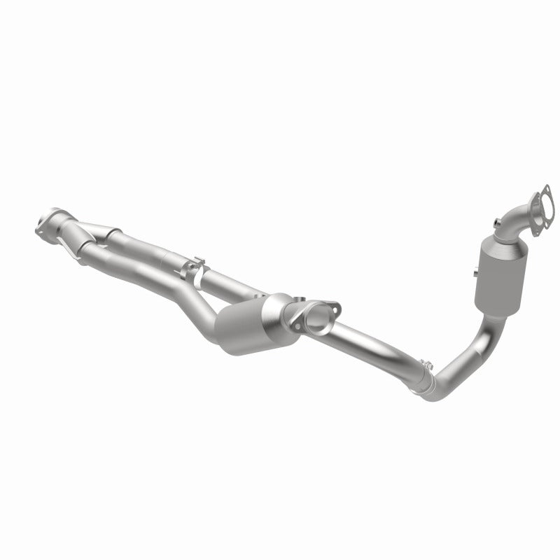 MagnaFlow Direct Fit Catalytic Converter 2015-2017 Transit-150 V6 3.5 OEM Underbody