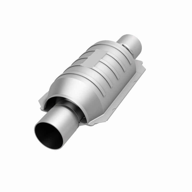 MagnaFlow Universal Catalytic Converter 2.00 with 1-O2 Rear CA