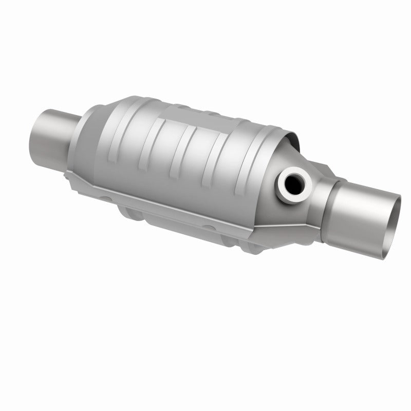MagnaFlow Universal Catalytic Converter 2.00 with 1-O2 Rear CA