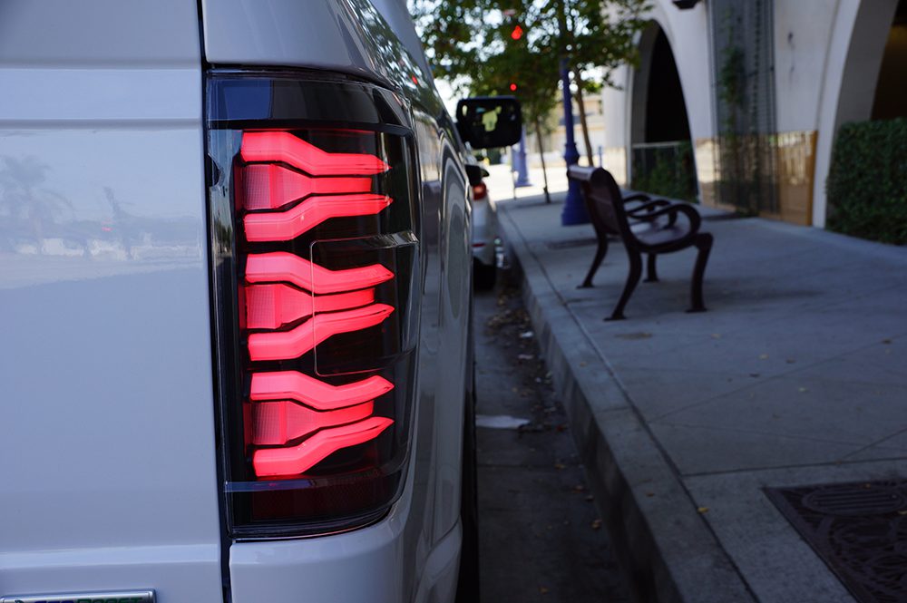 AlphaRex 21-22 Ford F-150 LUXX LED Taillights Black/Red