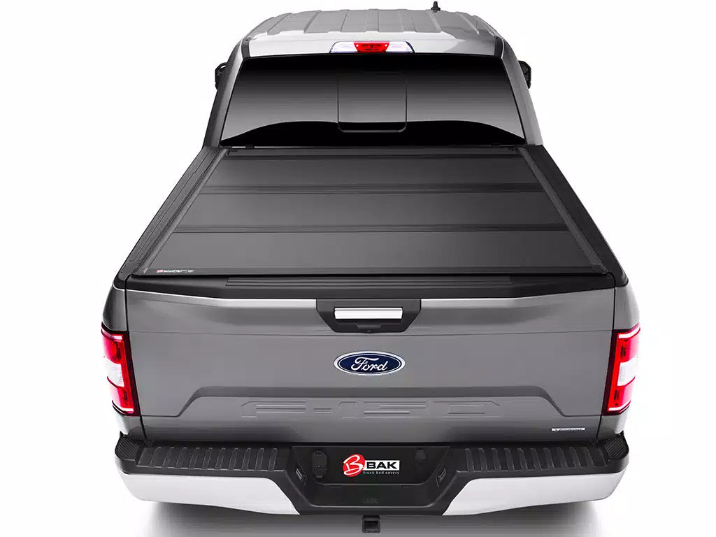 BAK 21-22 Ford F-150 (Incl. 2022 Lightning) BAKFlip MX4 5.7ft Bed Cover - Matte Finish