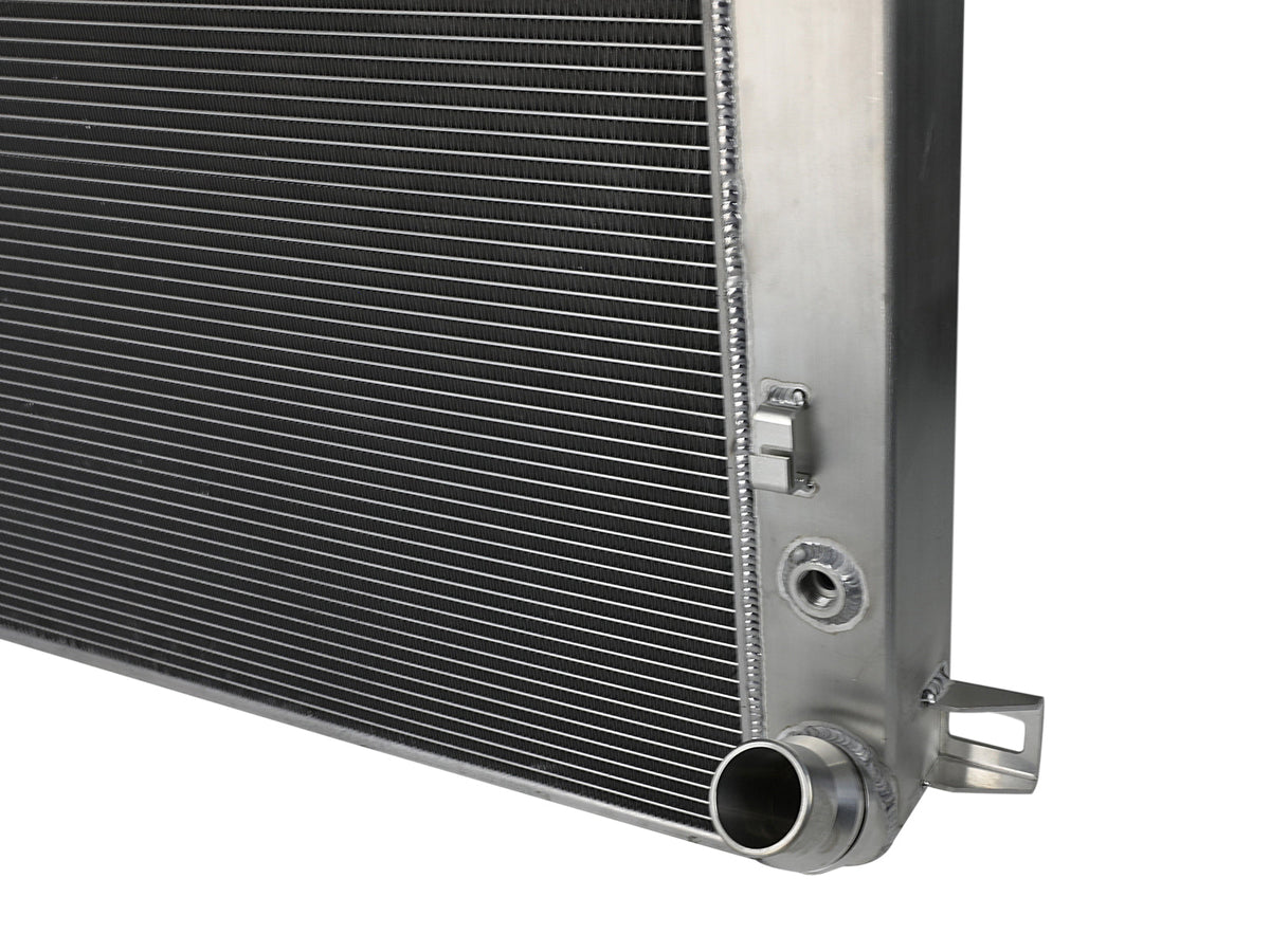 aFe BladeRunner Street Series Tube & Fin Aluminum Radiator 06-10 GM Diesel Trucks 6.6L V8