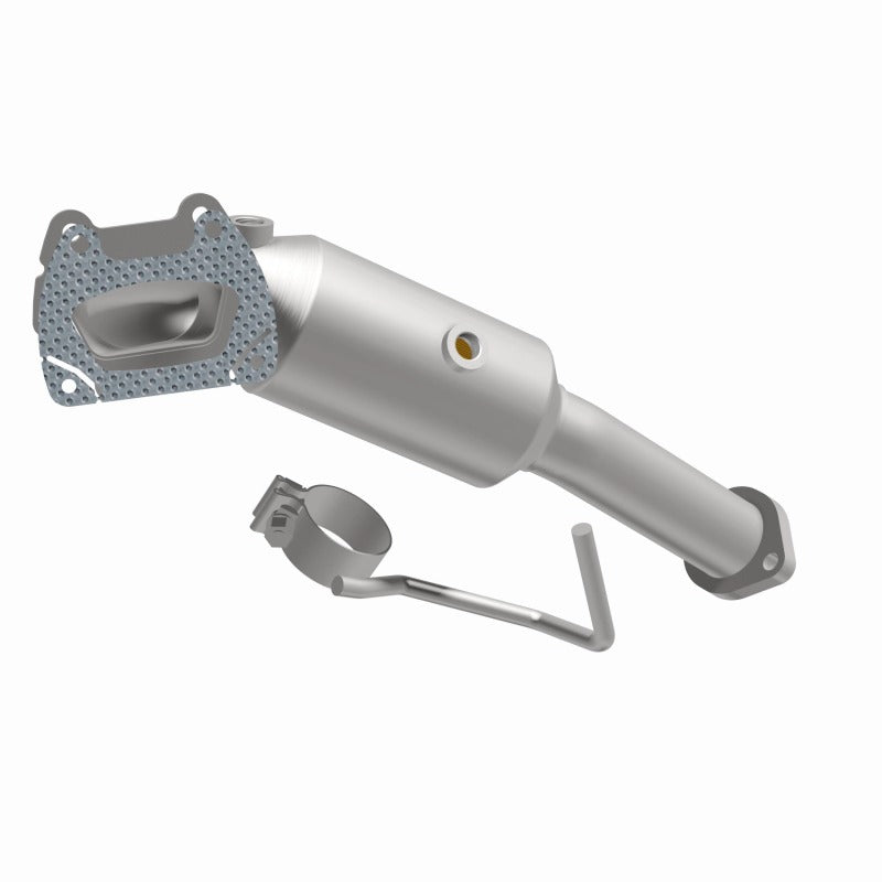 MagnaFlow Conv Direct Fit OEM 12-17 Jeep Wrangler 3.6L Underbody
