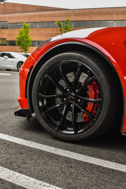 DBA 05-10 Ford Mustang GT V8 Shelby Edition Front Slotted 5000 Series 2 Piece Rotor w/ Black Hat