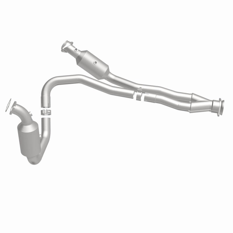 MagnaFlow Direct Fit Catalytic Converter 2015-2017 Transit-150 V6 3.5 OEM Underbody