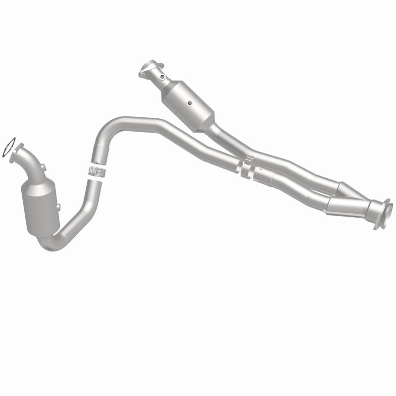 MagnaFlow Direct Fit Catalytic Converter 2015-2017 Transit-150 V6 3.5 OEM Underbody