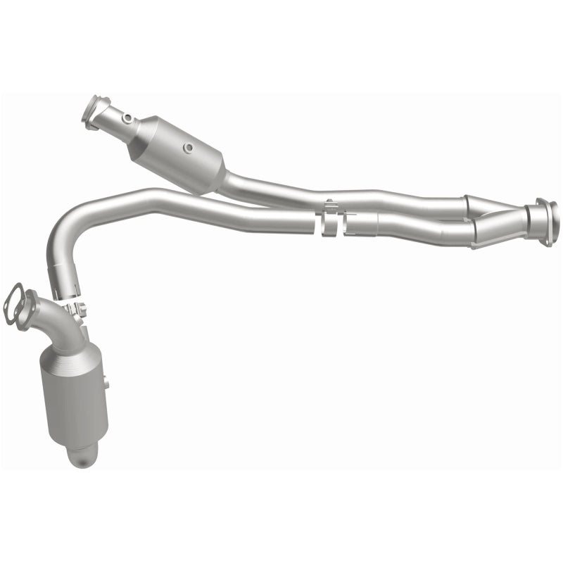 MagnaFlow Direct Fit Catalytic Converter 2015-2017 Transit-150 V6 3.5 OEM Underbody