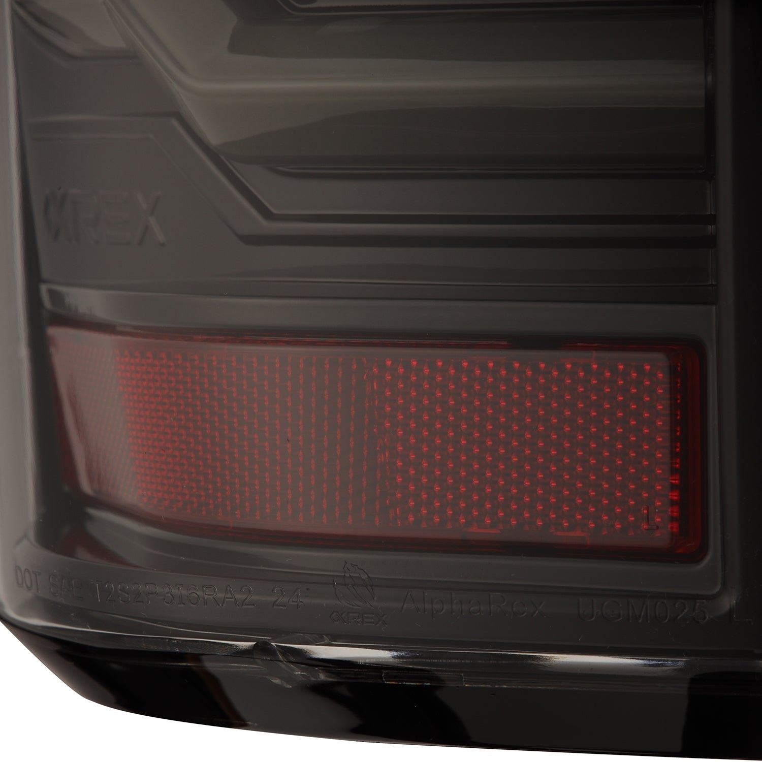 AlphaRex 99-06 Chevrolet Silverado Sierra LUXX-Series LED Tail Lights Alpha-Black