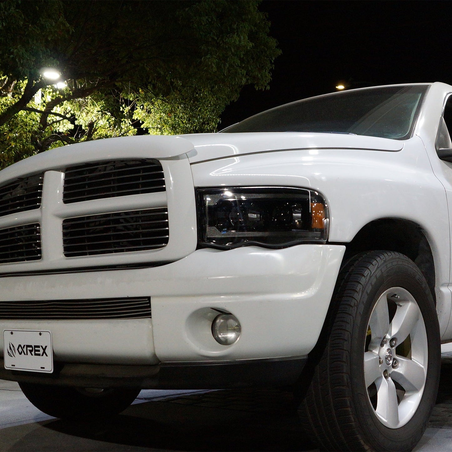 AlphaRex 02-05 Dodge Ram 1500 LUXX LED Proj Headlights Plank Style Chrome w/Activ Light/Seq Signal
