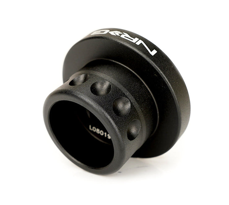 NRG RACE SHORT HUB: SRK-RL179H