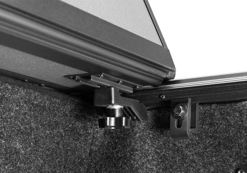 BAK 19-20 Dodge Ram 1500 (New Body Style w/ Ram Box) 5ft 7in Bed BAKFlip MX4 Matte Finish