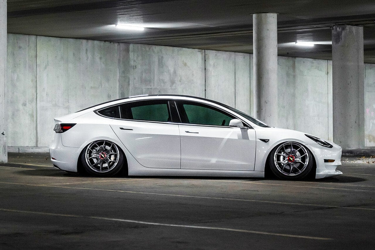 Air Lift Performance 17-21 Tesla Model 3/ 20-21 Model Y Rear Kit