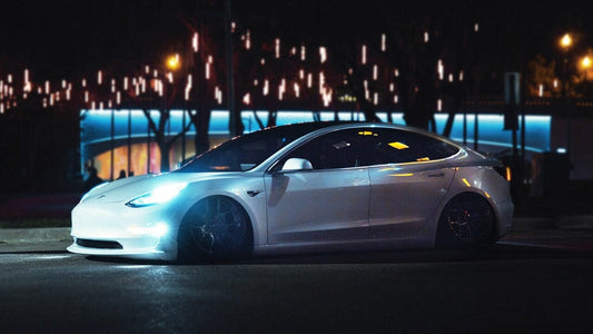 Air Lift Performance 17-21 Tesla Model 3/ 20-21 Model Y Rear Kit
