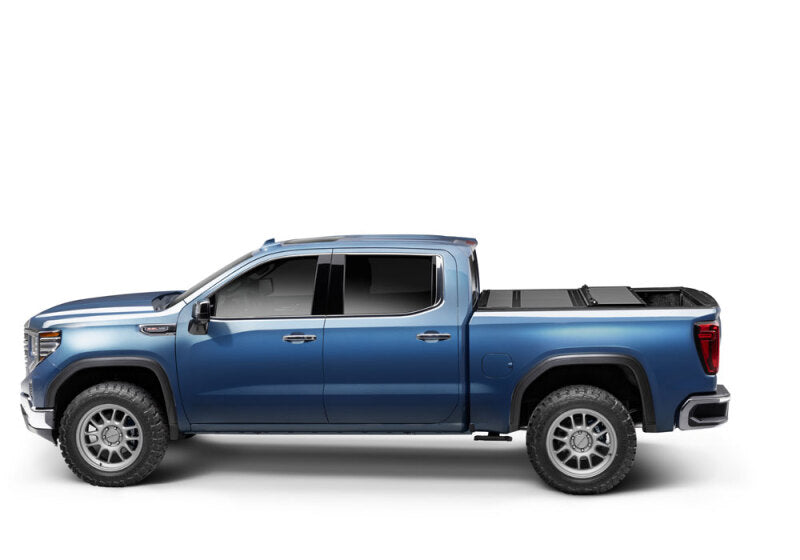 BAK 88-13 C/K / Chevy Silverado 1500 / 88-14 2500/3500 HD 6ft 6in Bed BAKFlip MX4 Matte Finish