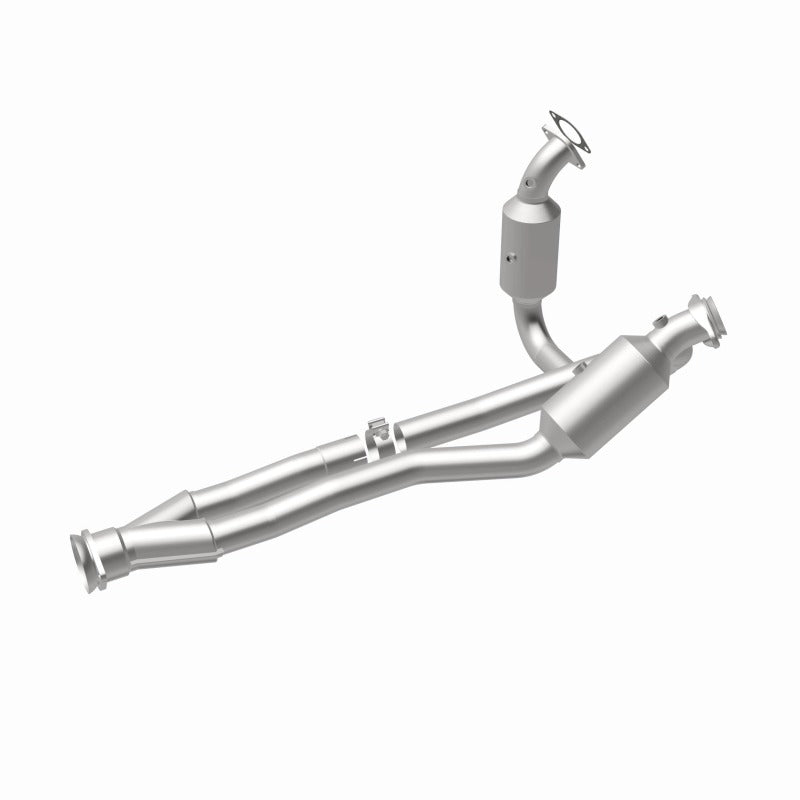 MagnaFlow Direct Fit Catalytic Converter 2015-2017 Transit-150 V6 3.5 OEM Underbody