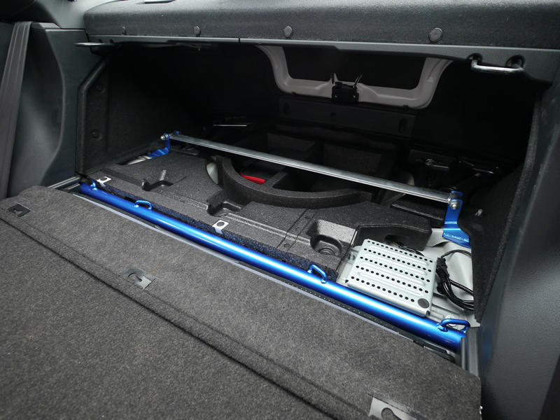 Cusco Trunk Bar SXE10 IS300