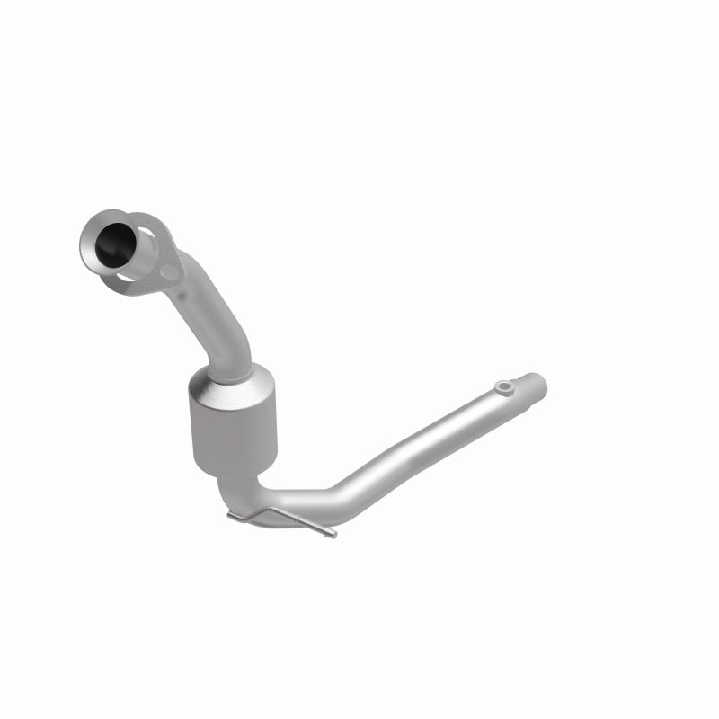 MagnaFlow Direct Fit Catalytic Converter 96-97 Chrysler Concorde 3.5L