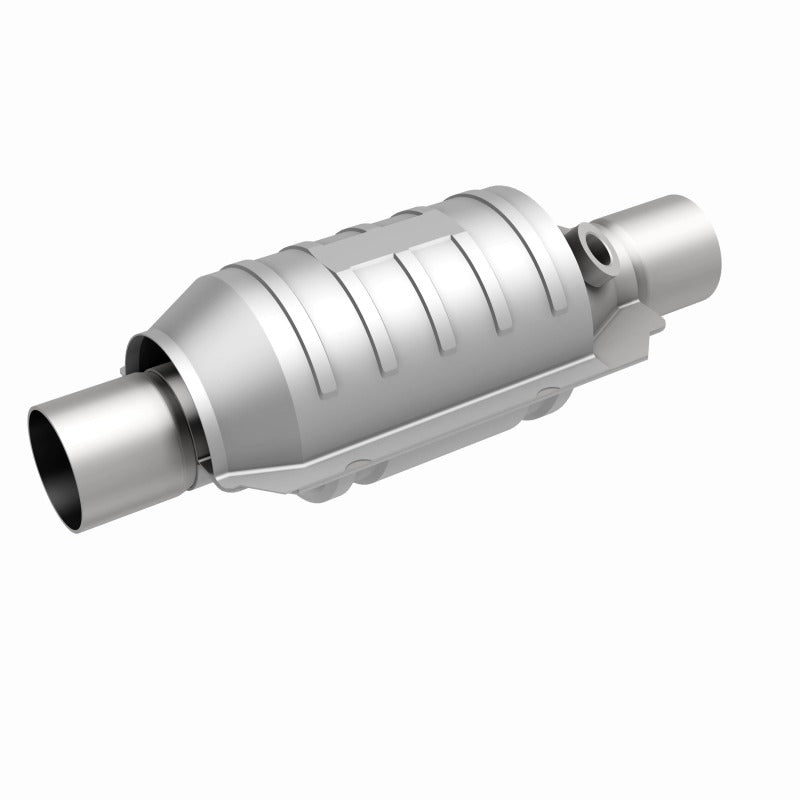 MagnaFlow Universal Catalytic Converter 2.00 with 1-O2 Rear CA