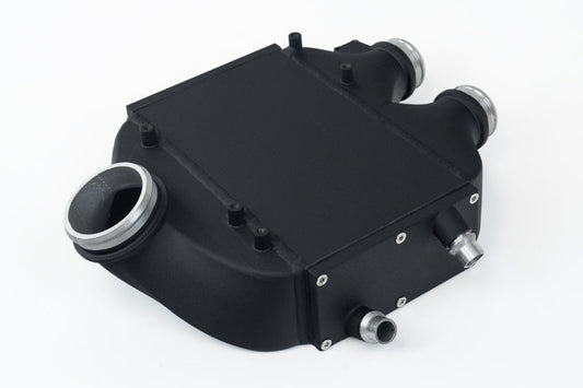 CSF 2014+ BMW M3/M4 (F8X) Top Mount Charge-Air-Cooler - Crinkle Black