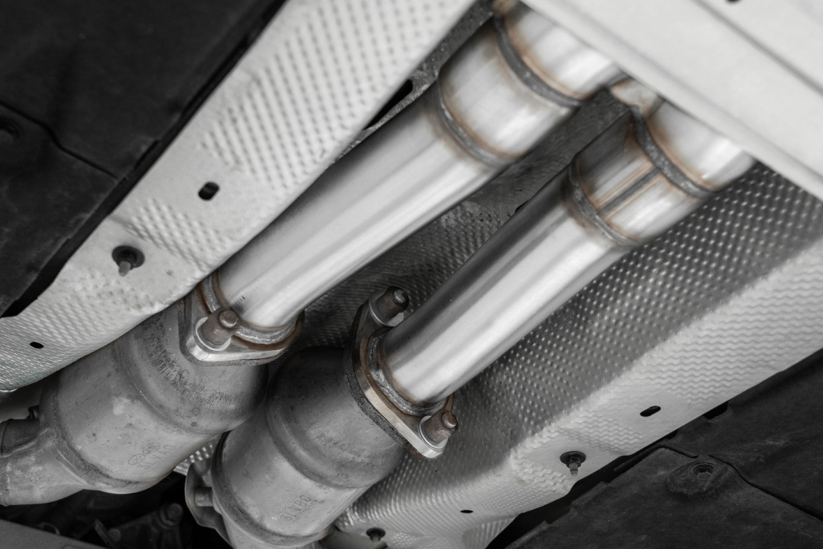 MBRP 2022 Kia Stinger 3.3L T304 SS Cat-Back Exhaust- Dual Split Rear Quad Outlet Uses Factory Bezels
