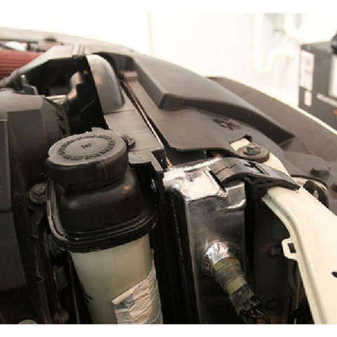 Mishimoto 92-99 BMW E36 Manual Aluminum Radiator